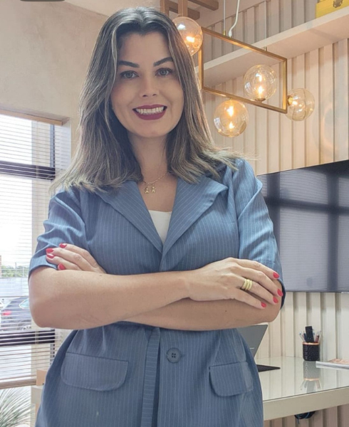 490 x 600 corpo clinico maiara 490 x 600 corpo clinico maiara